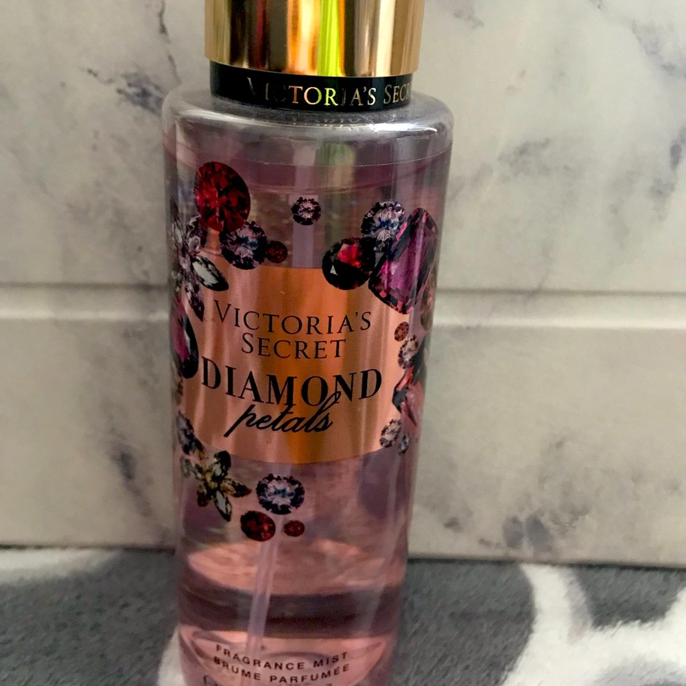 Victoria Secret Diamond Pedal